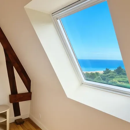 La Sauvagère - Art Deco Face à Omaha Villa