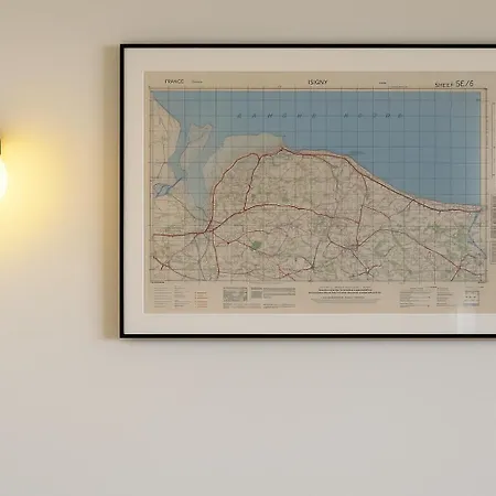 La Sauvagère - Art Deco Face à Omaha Villa *