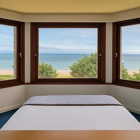 La Sauvagere - Art Deco Face A Omaha *