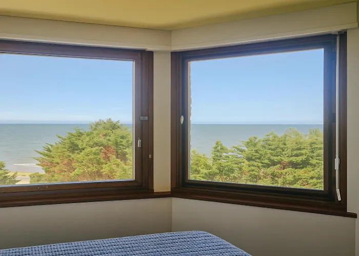 La Sauvagere - Art Deco Face A Omaha *