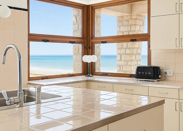 La Sauvagere - Art Deco Face A Omaha * Vierville-sur-Mer