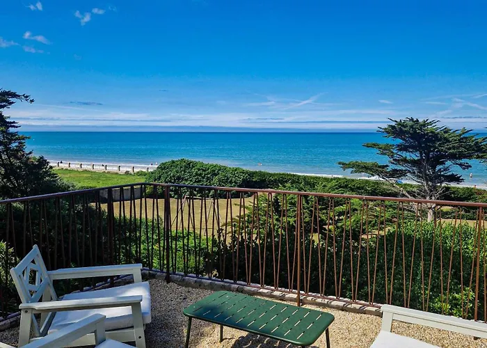 La Sauvagere - Art Deco Face A Omaha