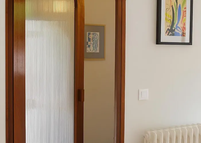 La Sauvagere - Art Deco Face A Omaha Villa