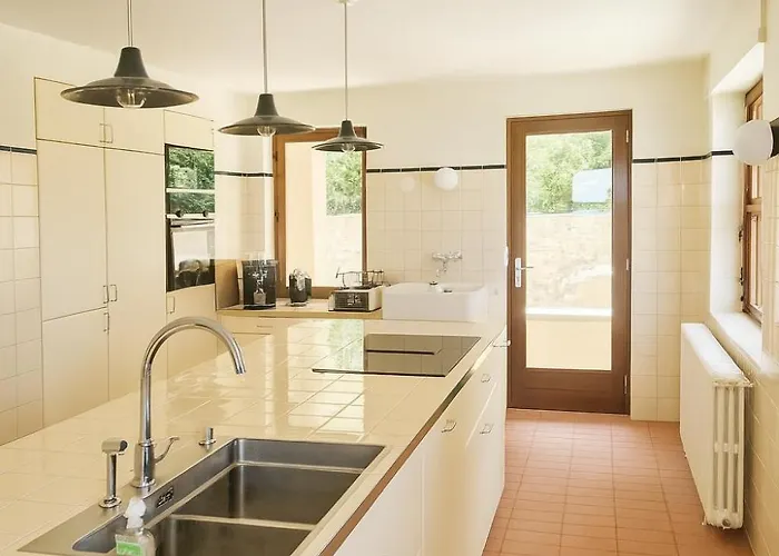 Villa La Sauvagere - Art Deco Face A Omaha