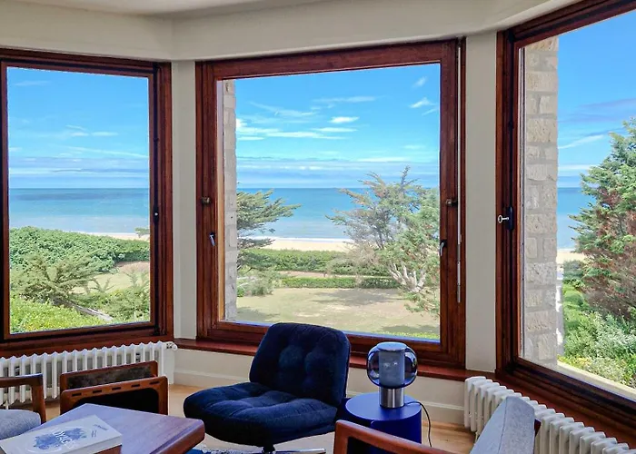 La Sauvagere - Art Deco Face A Omaha * Vierville-sur-Mer